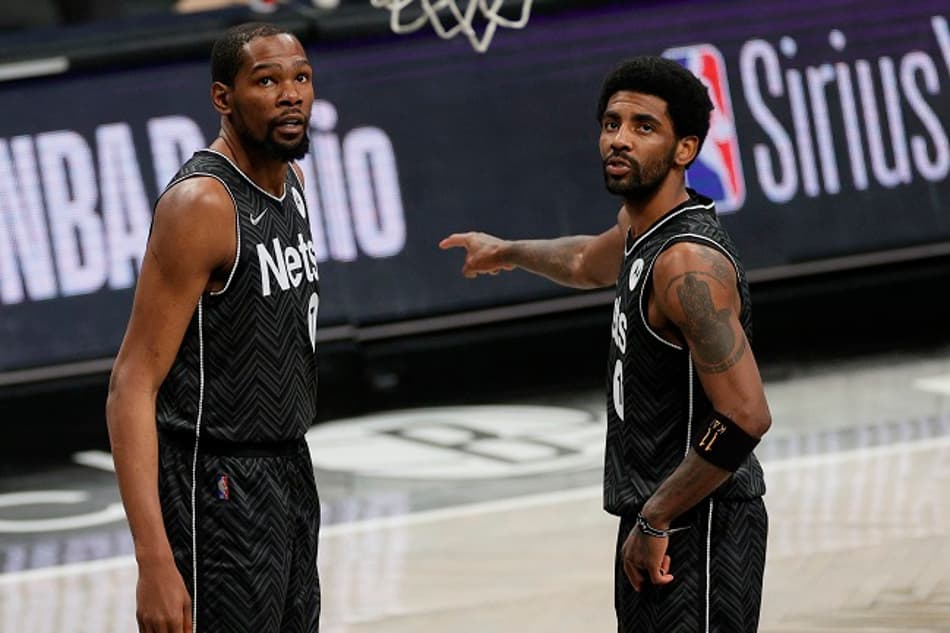 Durant após nova derrota do Nets: “sentimos falta de Kyrie”