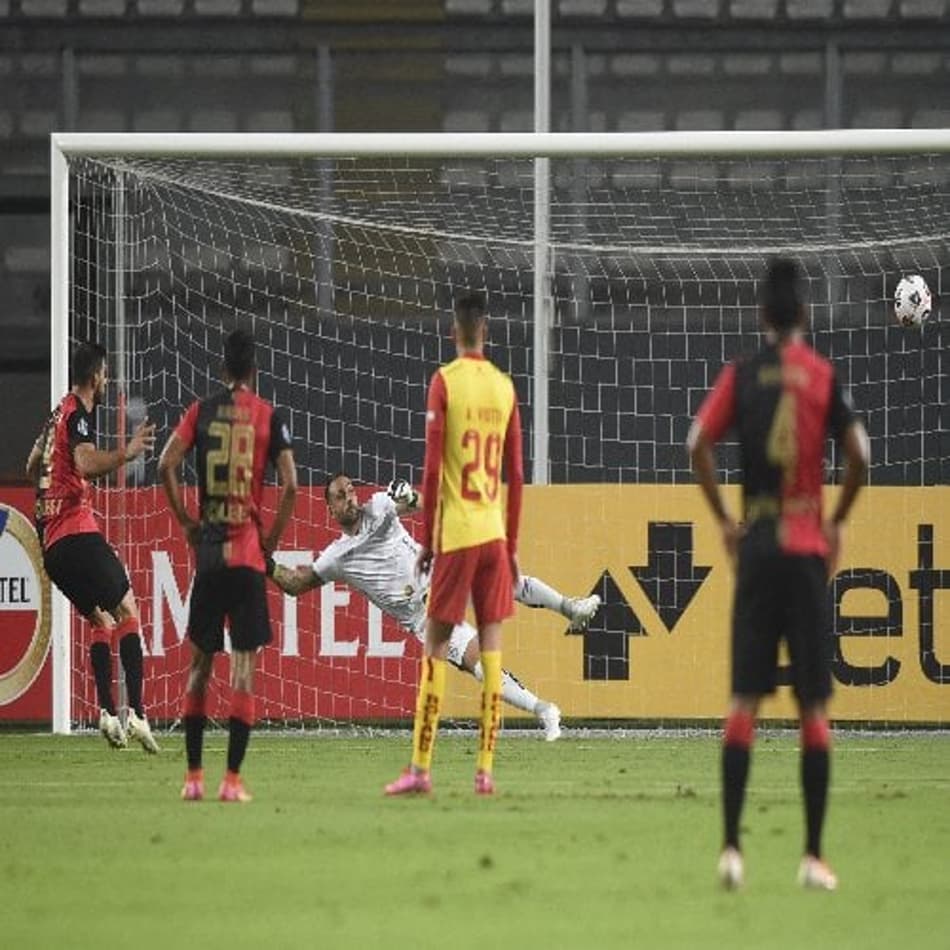 No grupo do Athletico, Melgar vence Aucas pela Sul-Americana