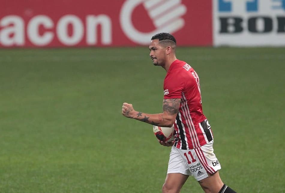 Luciano voltou a marcar pelo São Paulo após sete partidas em branco