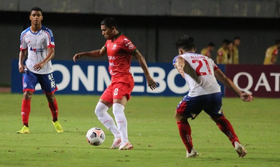 Promessa boliviana tem atraído a atenção de clubes brasileiros