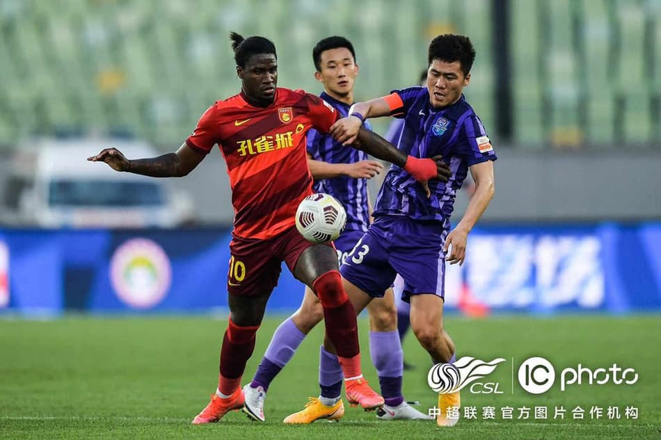 Markão dá assistência e é decisivo em mais uma vitória do Hebei Forune no Chinês