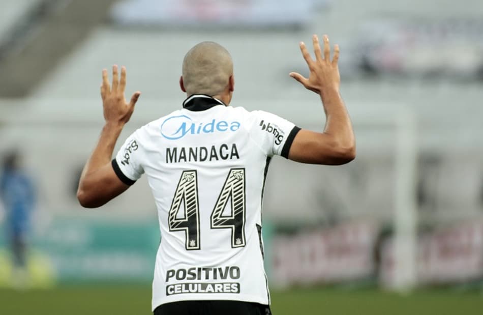 ATUAÇÕES: Estreante Mandaca é o destaque de vitória do Corinthians no Paulistão