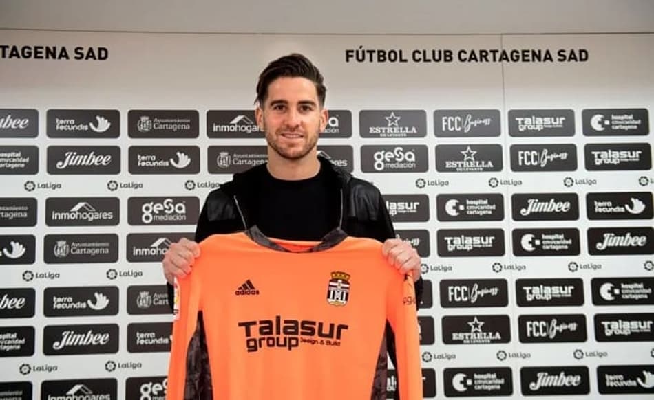 Ex-goleiro do River Plate faz revelação forte sobre período no clube