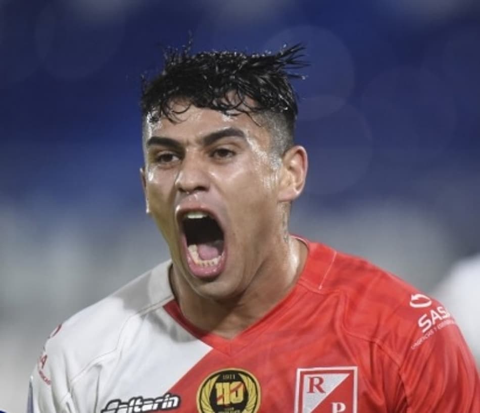 De virada, River bate Sport Huancayo e passa do Corinthians