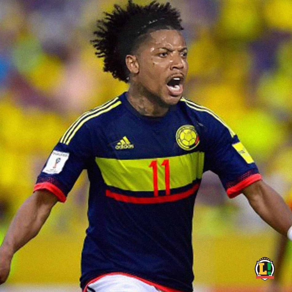 Marinho posta cores da Colômbia em perfil e web especula indireta após ele ficar fora da Seleção; jogador nega