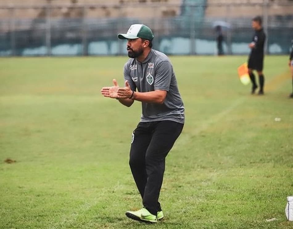 Antes de decisão com o Manaus FC, Luizinho Lopes valoriza vaga em competições nacionais