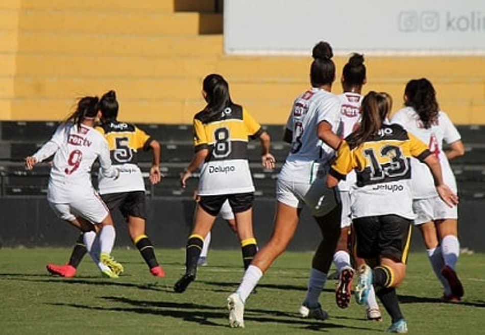 Luiza Travassos marca no fim e Fluminense vence o Criciúma no Brasileirão feminino