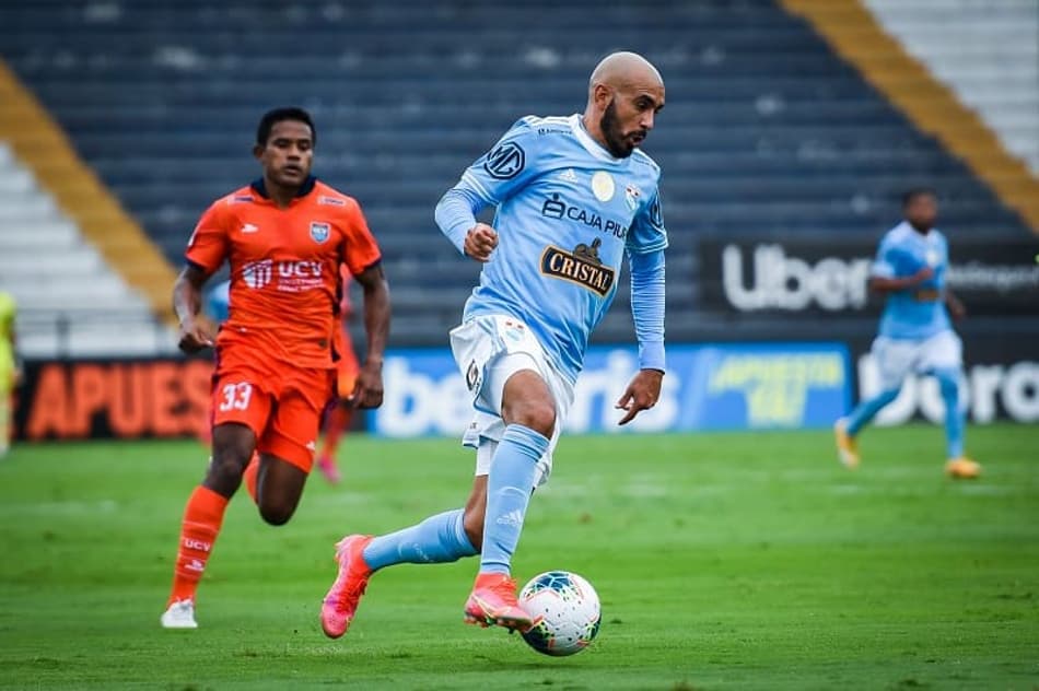 Sporting Cristal perde longa invencibilidade antes da Libertadores