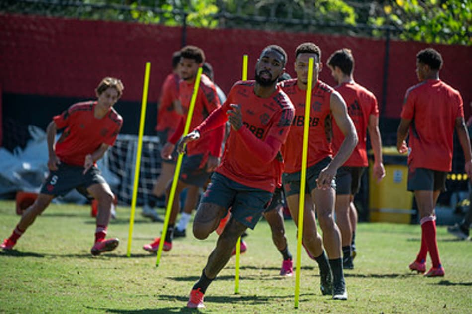 VÍDEO: Flamengo segue preparação para duelo contra o Vélez na Libertadores