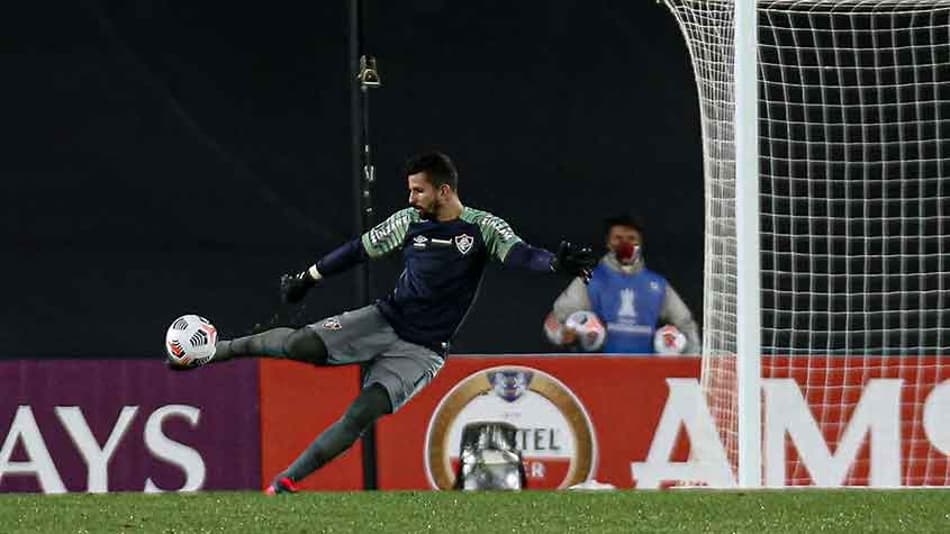 Marcos Felipe lamenta derrota do Fluminense e destaca: 'A gente não pode aceitar jogar dessa maneira'