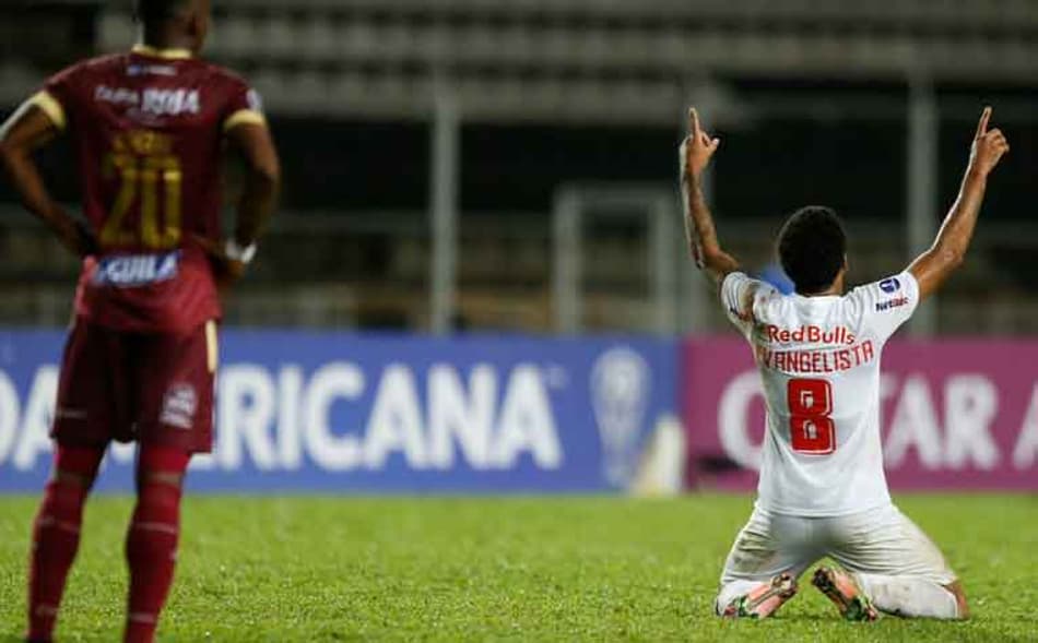 Nas oitavas! Red Bull Bragantino vence o Tolima e avança na Sul-Americana