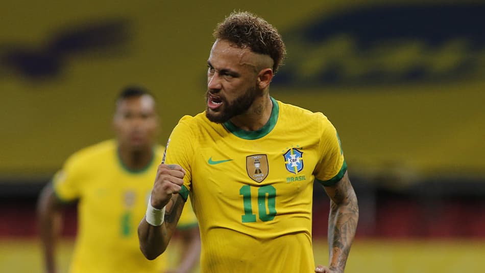 Neymar fica a um gol de igualar recorde de Zico e Romário na Seleção
