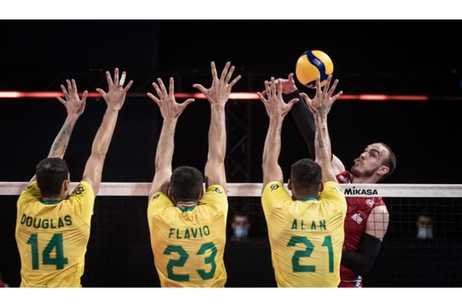 Seleção masculina de vôlei vira sobre a Sérvia na Liga das Nações