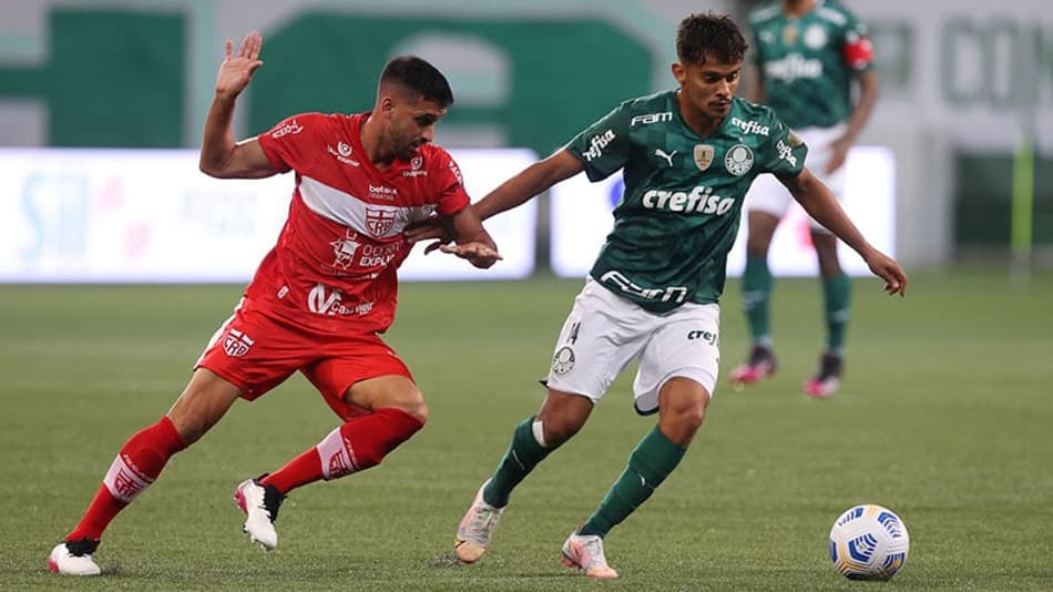 ATUAÇÕES: Palmeiras dá vexame em casa e cai para o CRB na Copa do Brasil; veja as notas