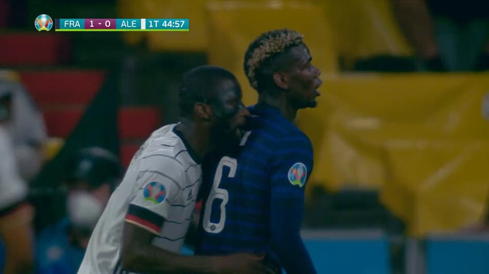 VÍDEO: Pogba minimiza mordida de Rüdiger e diz que foi brincadeira do alemão: ‘Somos amigos’