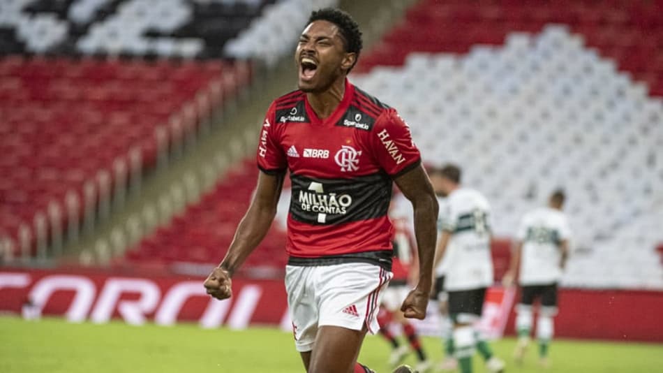 VÍDEO: veja os gols da vitória do Flamengo sobre o Coritiba pela Copa do Brasil