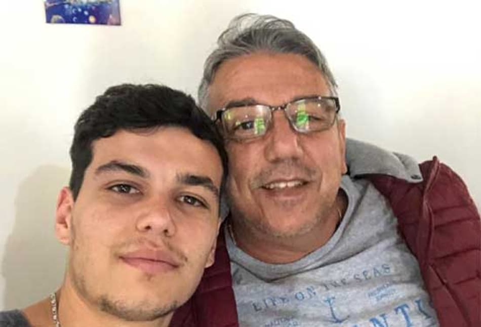 Após perder o pai para a Covid-19, lateral capitão tenta liderar o Friburguense rumo à elite do estado