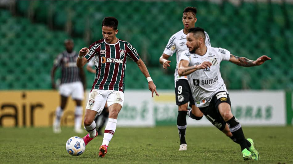 ATUAÇÕES: Nenê marca em centésimo jogo e define vitória do Fluminense sobre o Santos