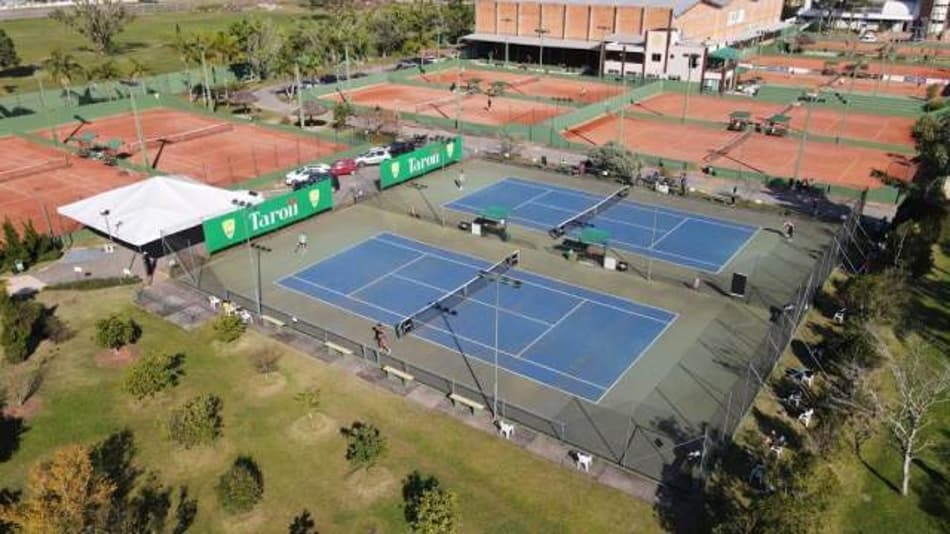 ADK Tennis realiza programa intensivo de treinamento em Itajaí
