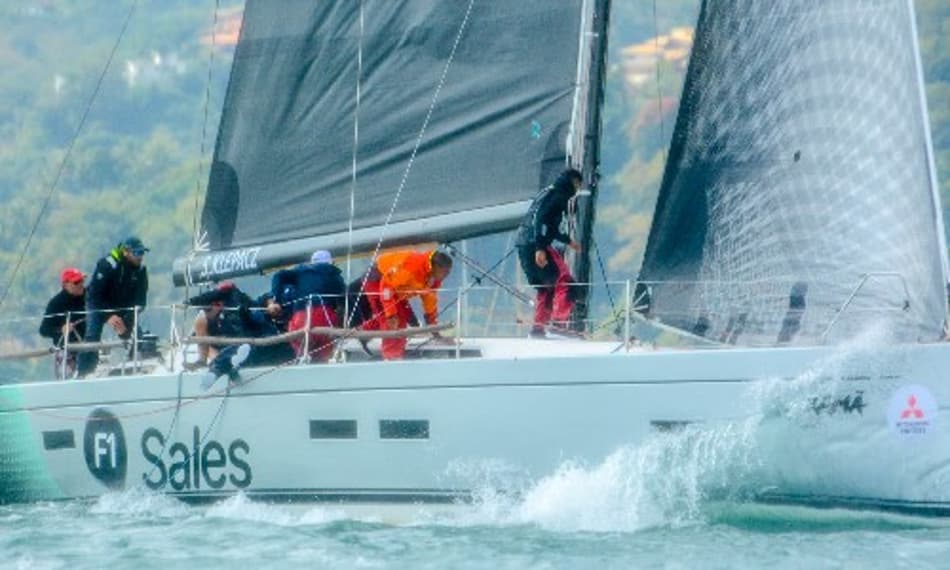 Barcos locais e de Ubatuba lideram a 1ª etapa do Circuito de Vela Oceânica em Ilhabela (SP)
