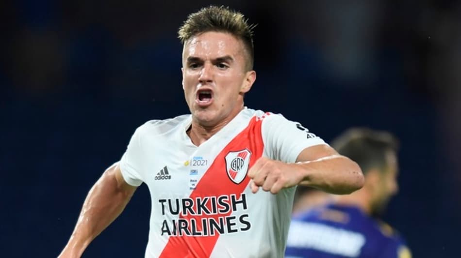 Hoje no River Plate, jogador afirma que pensou em desistir do futebol