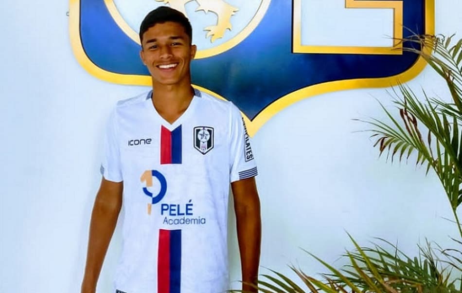 Gabriel Peixoto chama atenção pelo Resende e passará por período de treinos no Lyon