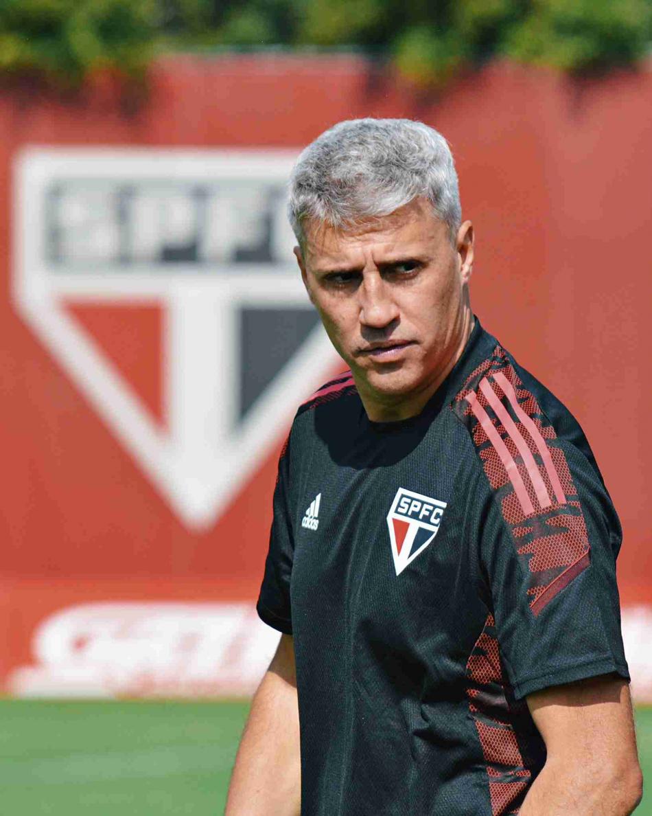 VÍDEO: Crespo e Arboleda retornam ao São Paulo; veja como foi o treino