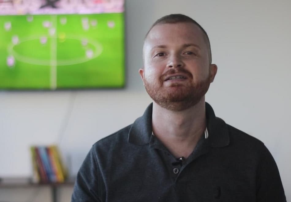 Futebol, lutas, Vôlei e mais: engenheiro Victor Dantas abandona carreira para viver de apostas esportivas e tem sucesso