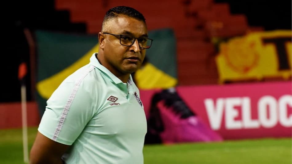 Roger Machado comenta entrada de Moleques de Xerém e momento de Lucca na vitória do Fluminense