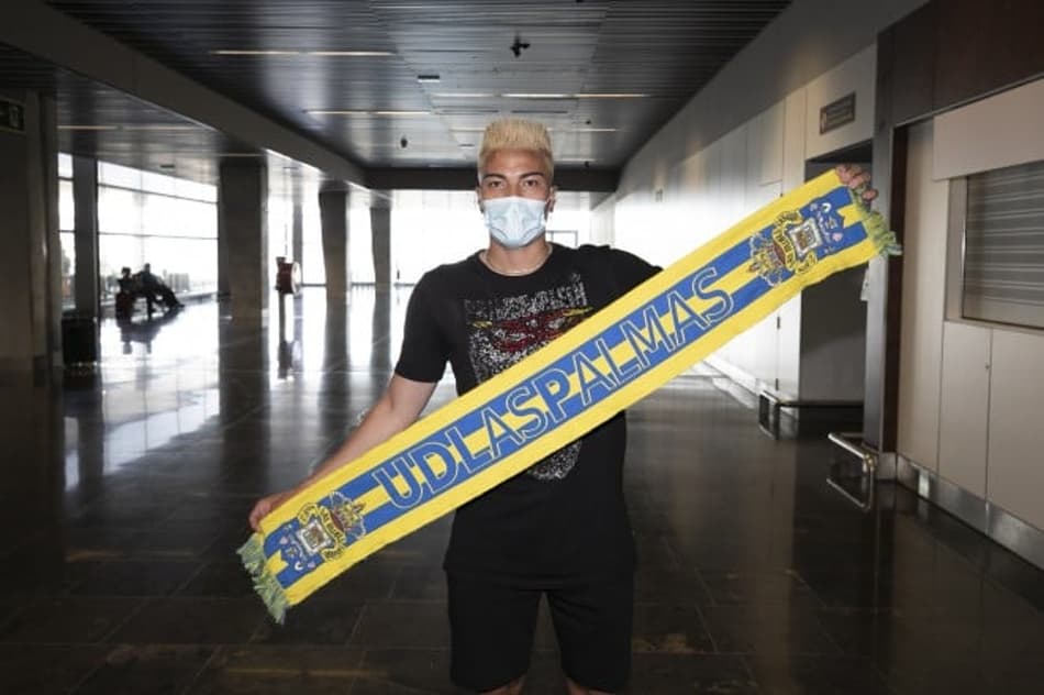 Após ser apresentado na Espanha, jogador dá declaração sincera