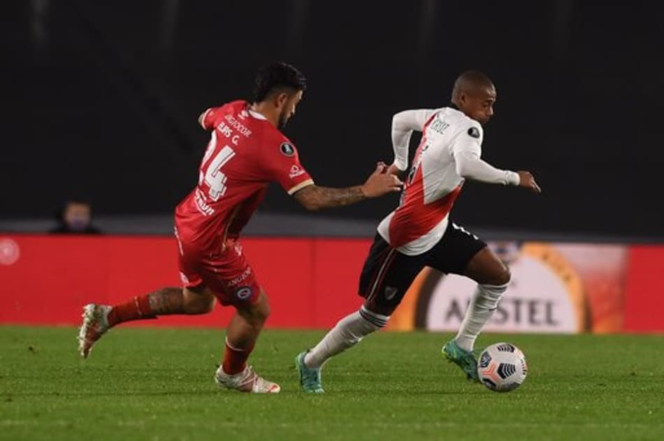 River Plate e Argentinos Juniors ficam no empate pela Libertadores