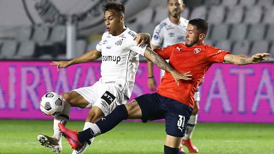 Retrospecto como mandante do Independiente anima para encarar o Santos; confira