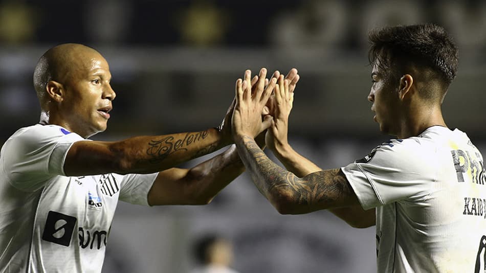 VÍDEO: Assista ao gol de Kaio Jorge, que deu a vitória ao Santos sobre o Independiente pela Sul-Americana