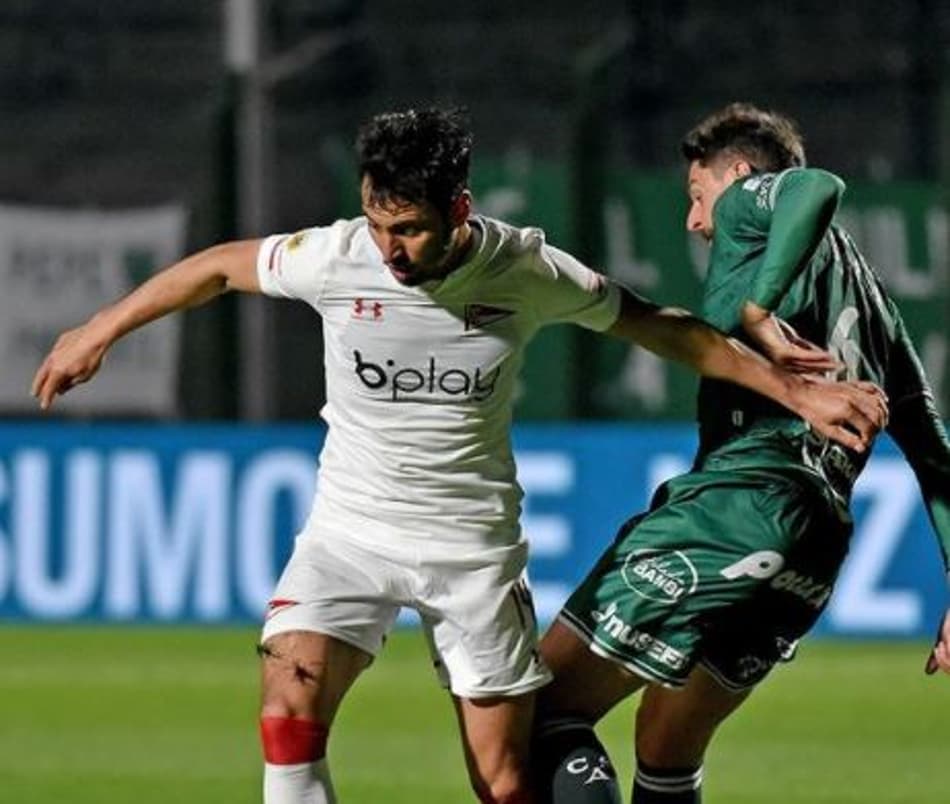 Argentino: Fora de casa, Estudiantes de La Plata derrota o Sarmiento