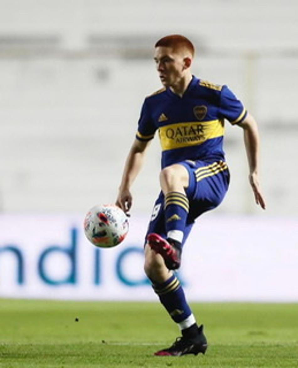Promessa do Boca Juniors fala sobre estreia nos profissionais
