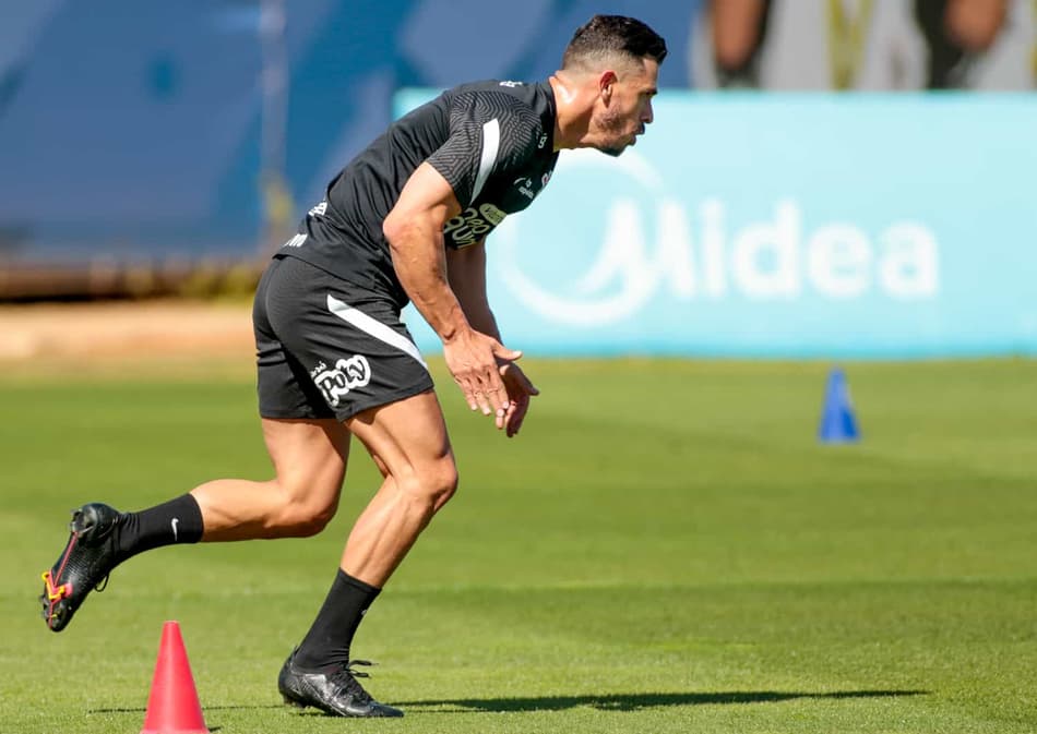 Giuliano treinou! Saiba quando o reforço poderá estrear pelo Corinthians