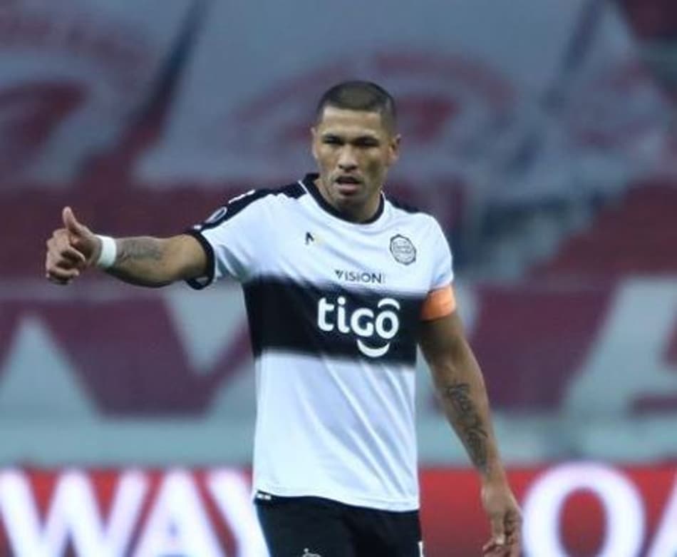 Olimpia toma decisão importante para duelo contra o Flamengo