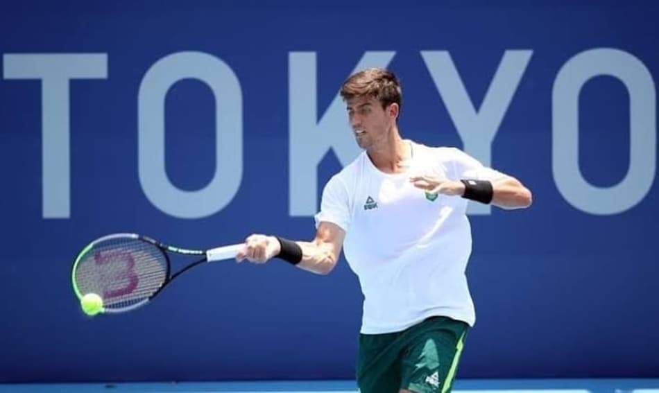 Menezes faz bonito, tem chances, mas cai para Cilic em Tóquio
