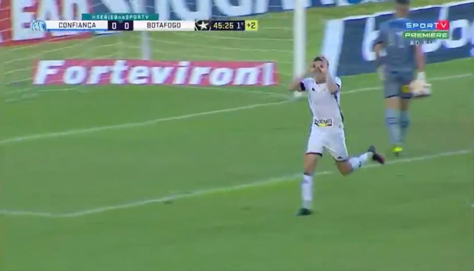 ATUAÇÕES: Diego Loureiro e Romildo garantem vitória do Botafogo sobre o Confiança