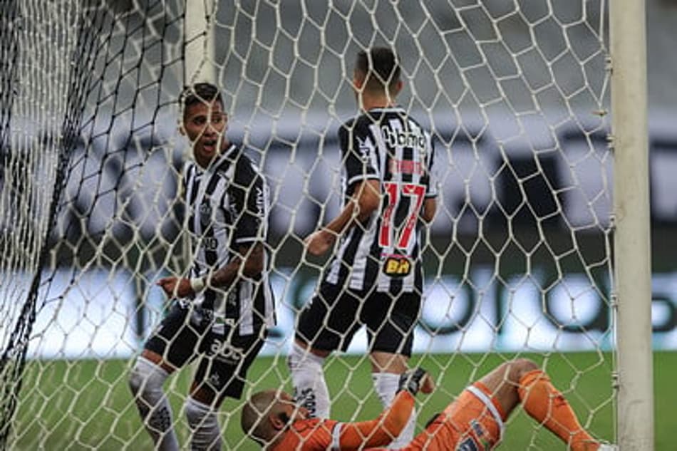 Atlético-MG vence o Bahia outra vez e encaminha vaga nas quartas de final da Copa do Brasil