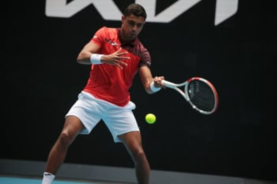 Thiago Monteiro toma 2º dose da vacina nos Estados Unidos