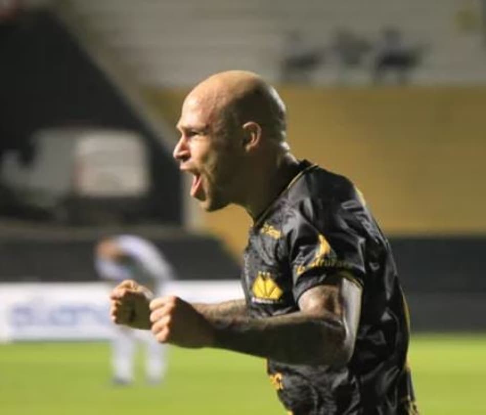 Série C: Criciúma bate São José-RS e entra no G-4 da chave B