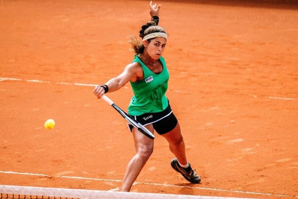Carol Meligeni nas oitavas em Viena, na Áustria