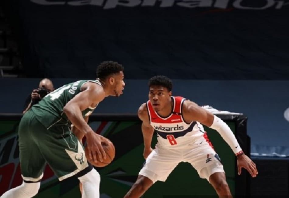 Duelos NBA 2021-22 Giannis Antetokounmpo x Rui Hachimura
