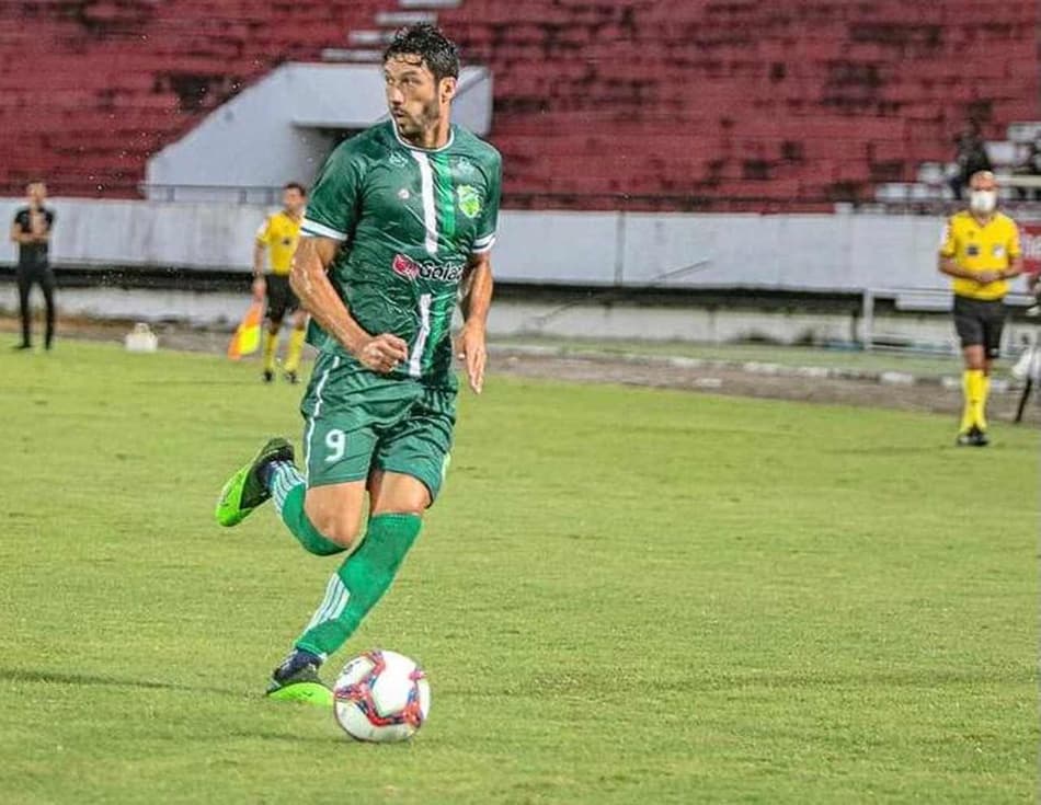 Flávio Torres, do Floresta, projeta partida contra o Botafogo-PB: ‘Vamos em busca dos três pontos’