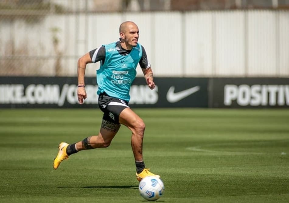 Fábio Santos - Treino Corinthians