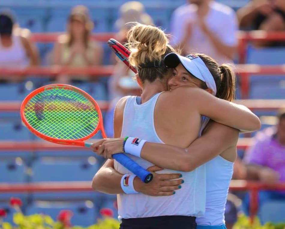 Luisa Stefani sobrevive a campeãs Olímpicas e vai à final em Cincinnati