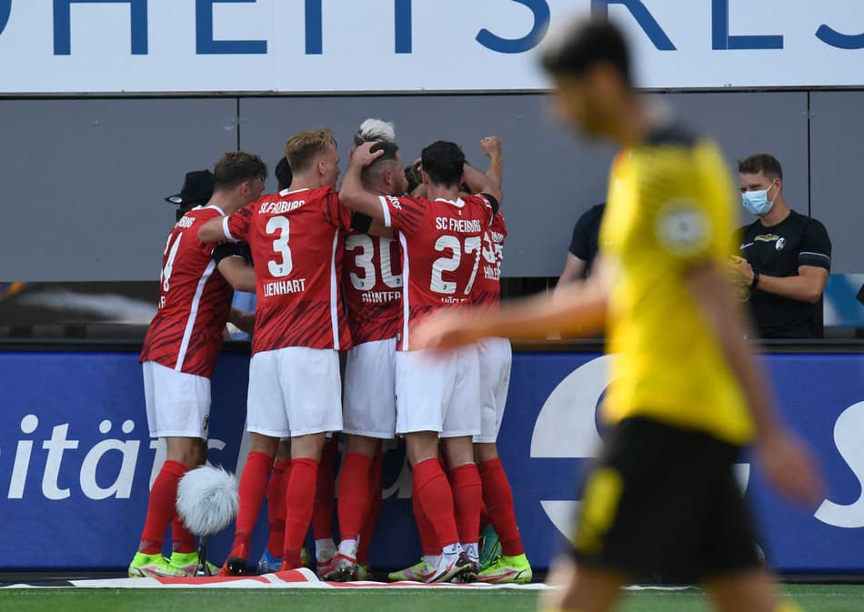 Haaland passa em branco e Borussia Dortmund perde para o Freiburg no Alemão; veja os outros resultados