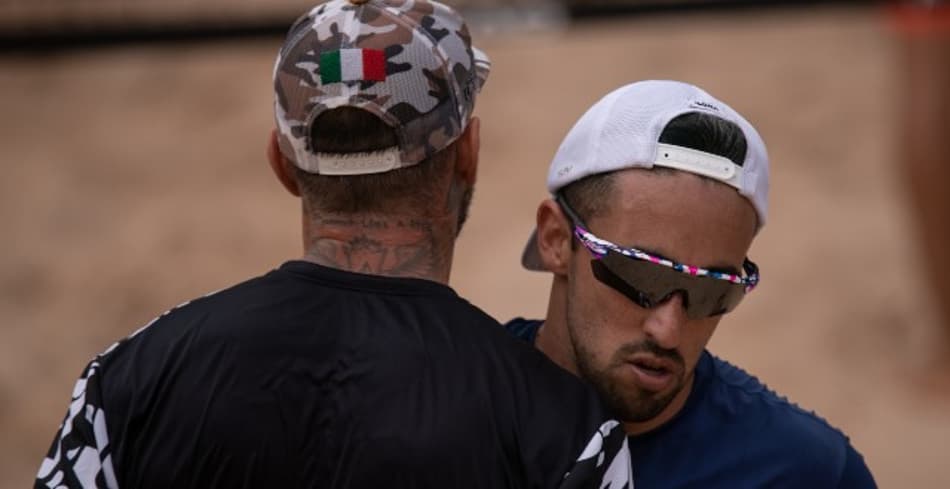 Cabeças 2 confirmam favoritismo e estão na semi do Macena Open em Maceió