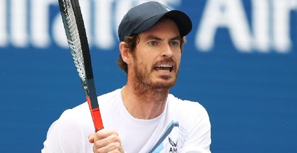 Murray persegue Tsitsipas e volta a ironizá-lo